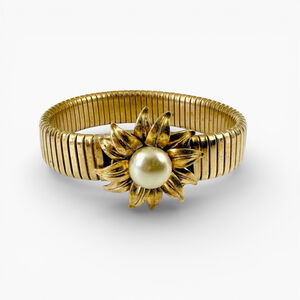 Vintage Coro Pegasus Bracelet Gold Tone Faux Pearl Flower Expandable 1950s